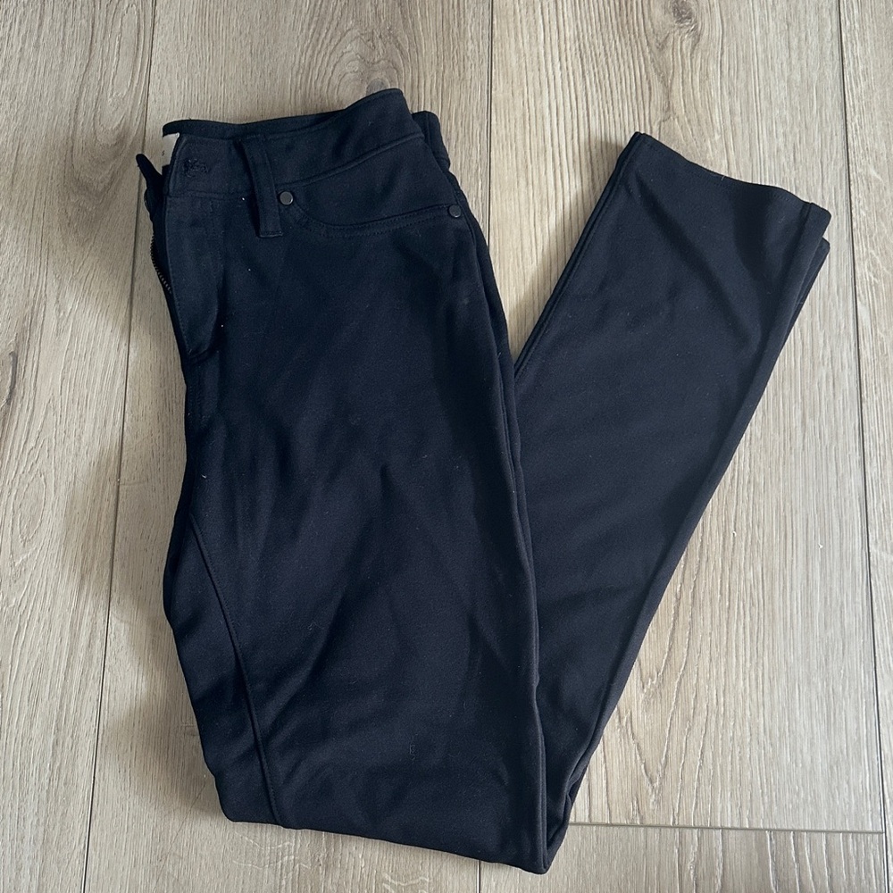 Black Skinny Pants